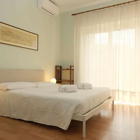 Vr Rosalina House