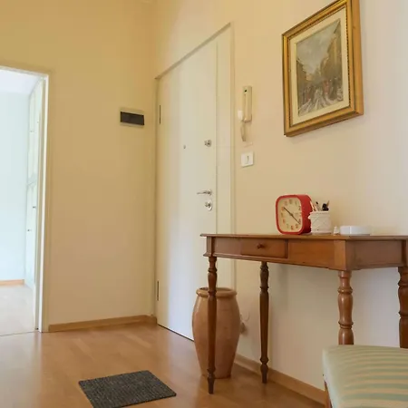Apartment Vr Rosalina House